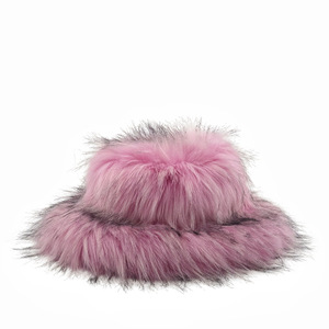 Novo Estilo de Chapéu Feminino de Inverno em Pele Sintética de Guaxinim, Extra Grosso, Outono/Inverno, Estilo Punk Ousado, Chique, Quente e à Prova de Vento para Uso Externo - Product Image 4