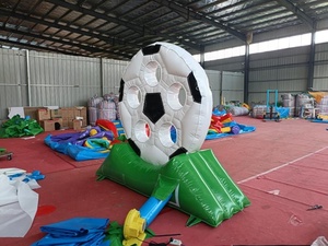Jeu <span class=keywords><strong>de</strong></span> fléchettes <span class=keywords><strong>de</strong></span> football gonflable YIBEI pour l'intérieur <span class=keywords><strong>et</strong></span> l'extérieur - Matériel PVC, taille 3x2,5m, certifié CE, installation facile - Product Image 4