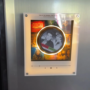 Imán de Refrigerador Giratorio con Música y Luz LED NFC, Adhesivo Personalizado con Imagen de Álbum de Vinilo, Bajo MOQ, Regalo para Fans de Celebridades - Product Image 1