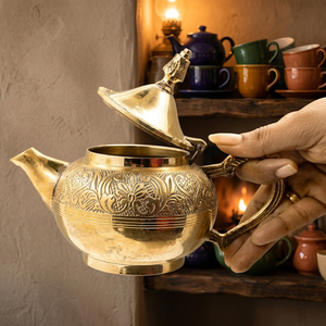 Oriental Brass Tea <b>Pot</b> With <b>Lid</b> And Handle Decorative Metal Kettle For Tea Serving - Product Image 2