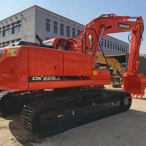 High-Quality <b>Used</b> Doosan DX225 <b>Excavator</b> 22Ton Original Korean Crawler <b>Excavator</b> in Stock for Sale - Product Image 1