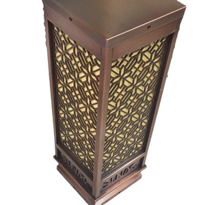 Lampe de jardin extérieure en bronze avec abat-jour en verre LED IP54 Garantie 1 an - Product Image 5