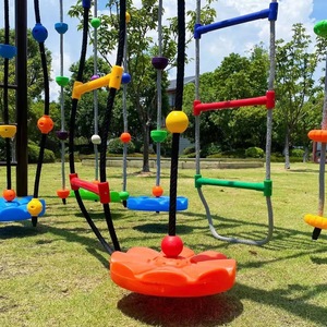 Structure d'escalade extérieure <span class=keywords><strong>pour</strong></span> la <span class=keywords><strong>maternelle</strong></span> : cordes, balançoires, échelles en corde, anneaux suspendus <span class=keywords><strong>pour</strong></span> l'intégration sensorielle - Product Image 1