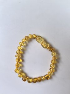 <span class=keywords><strong>Collana</strong></span> per Neonati in <span class=keywords><strong>Ambra</strong></span> con Miele <span class=keywords><strong>e</strong></span> Cognac, <span class=keywords><strong>Collana</strong></span> all'Ingrosso di Perle di <span class=keywords><strong>Ambra</strong></span> Naturale per Neonati, 33cm - Product Image 3