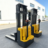 Transpalette Électrique Autoporté Économe en Énergie de 1,5 à 2 Tonnes pour Systèmes de Manutention de Matériaux et Livraison par Camion