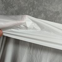 Membrane imperméable respirante anti-âge en PU de 0,015 mm, transmission de vapeur d'eau 3000-10000 g/m²/24h, laminage durable