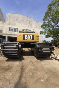 Used Amphibious Excavator Dredger C 320CL 320D 320D2 Excavator - Product Image 4