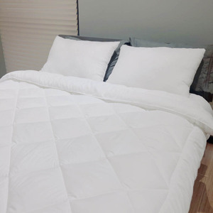 2025 lớn OEM đặt hàng dịch vụ trắng <span class=keywords><strong>Canada</strong></span> có thể giặt xuống thay thế bên trong khâu <span class=keywords><strong>Comforter</strong></span> giá rẻ mền duvets sợi nhỏ điền D - Product Image 3