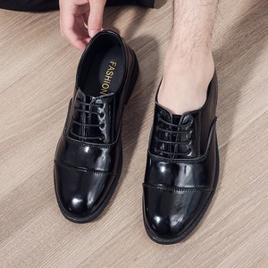Chaussures Richelieu pour hommes en cuir verni noir, à lacets, bout pointu, style formel, pour le bureau et la carrière, semelle extérieure en caoutchouc - Product Image 2