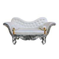 Nouvelle Arrivée : Canapé de Luxe Moderne et Élégant, Vintage, avec Feuilles d'Argent Sculptées à la Main, Revêtement en Velours Capitonnée, Structure Métallique, pour Scène de Mariage et Salon