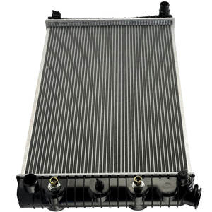 Radiador de Aluminio para Chevy/GMC C/K C10 C20 C30 4.1 4.8 5.0 5.7L 73-86 CU161, 161C, 41161, SB7976, SI7976, SK7976, SJ7876, XC8180 - Product Image 3