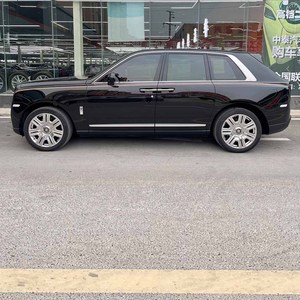 Rolls-Royce Cullinan d'<span class=keywords><strong>Occasion</strong></span> 2024 Version 4 Places <span class=keywords><strong>Voiture</strong></span> Essence <span class=keywords><strong>de</strong></span> Luxe <span class=keywords><strong>Haut</strong></span> <span class=keywords><strong>de</strong></span> <span class=keywords><strong>Gamme</strong></span> Quasi Neuve - Product Image 2