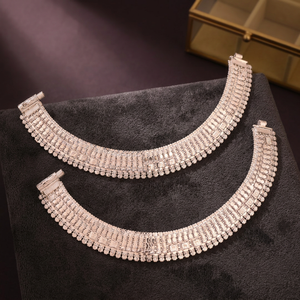 Chevillères pour femmes en argent, design Payal, bijoux de pied ethniques traditionnels, accessoire élégant pour le quotidien, les festivals et les mariages - Product Image 2