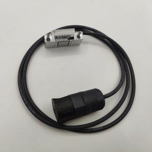 AK <span class=keywords><strong>ERM</strong></span> 2480 1024 ID:1144048-02 Tête de lecture HEIDENHAIN Nouveaux produits d'origine sont disponibles en stock - Product Image 5
