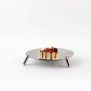 Nouvelle <span class=keywords><strong>assiette</strong></span> ronde en acier inoxydable avec support <span class=keywords><strong>triangulaire</strong></span> stable, <span class=keywords><strong>assiette</strong></span> décorative pour fruits et gâteaux, idéale pour le thé de l'après-midi et les restaurants - Product Image 3
