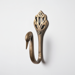 Crochet de conception simple en laiton porte-clés de porte murale crochet de chapeau en métal taille personnalisée cintre de conception populaire - Product Image 1