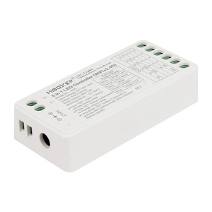SW5 5 in 1 LEDコントローラー DC12-24V <span class=keywords><strong>2</strong></span>.4G WiFi RFリモートコントローラー - Product Image 2