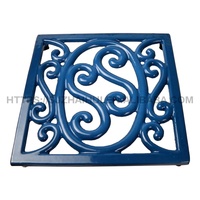 Meilleure Vente : Support de Plat en Fonte Émaillée, Motif Sculpté Détaillé, Minimaliste et Coloré, avec Pieds en Caoutchouc