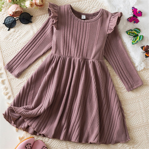 Vestito Natalizio per Bambine con Etichetta Privata, Abito Invernale Tinta Unita per Neonati, Vestito con Maniche Lunghe e Volant per Bambine - Product Image 5