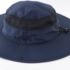 Casquette d'été coupe-vent à imprimé dessin animé avec cordon de serrage – Conception sécurisée avec sangle mentonnière et protection UPF pour la voile et la pêche - Product Image 4