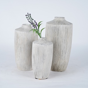 Jarrón de Terracota con Rayas Verticales Lian Da, Jarrón de Flores de Hormigón con Textura Antigua, Jarrón Decorativo para Mesa de Interior - Product Image 2
