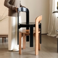 Chaise de salle à manger en bois massif couleur unie style Mid-Century, petite chaise Rey simple et populaire, chaise de bureau rétro unique avec dossier pour la maison