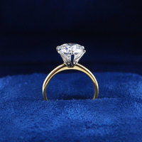 Bague de Fiançailles et de Promesse en Or 14K avec Diamant Rond Brillant à 6 Griffes Intemporel Madonna