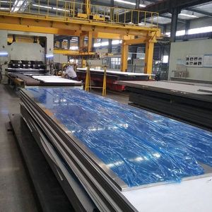 Láminas de Aluminio Personalizadas de 4 mm 5083 Marine 1050 1060 3003 3004 6061 6063 6082 H14 con Servicios de Corte y Soldadura - Product Image 2