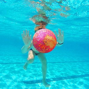 Bóng Nhảy Nước Cuối Cùng 2022 Tạo Ra Những Kỷ Niệm Lâu Dài Với Bạn Bè Và Gia Đình Của Bạn - Product Image 3