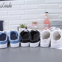 Chaussures en toile à lacets en gros, nouvelles pantoufles plates en jean blanc pour femmes, collection printemps-été 2025