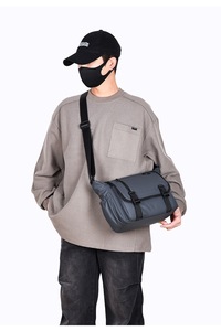 Bolso Bandolera de Negocios Personalizado para Hombre, Impermeable, para Exteriores, de un Solo Hombro, Casual, con Cierre de Cremallera - Product Image 5