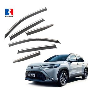 แผ่นบังแดดสำหรับ TOYOTA COROLLA CROSS/ Frontlander 2020+  แผ่นกันลมแบบฉีดขึ้นรูป PC+ สแตนเลส สำหรับกระจกรถยนต์ - Product Image 1