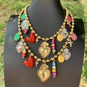 Collares de cadena de bolas de oro de estilo popular, collares de Amore con letras metálicas, collares de corazón esmaltados con Cruz de La Virgen María, de estilo popular, en venta al por mayor - Product Image 5