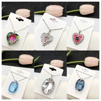 Colliers pendentifs XUPING en cristal multicolore 14K18K24K avec pendentifs en zircon en forme de cœur d'ours pour la mode féminine