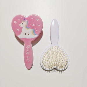Precio de fábrica Kid-friendly Mini tamaño de dibujos animados cepillo de bolsillo lindo en forma de corazón Animal tema caballo Pony Panda paleta cepillo de pelo - Product Image 5