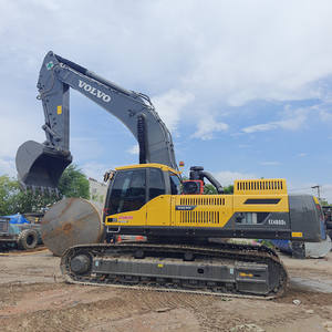 Excavatrice sur chenilles Volvo EC480DL d'occasion, 99% neuve, forte puissance, grande benne, 48 tonnes, en promotion - Product Image 4