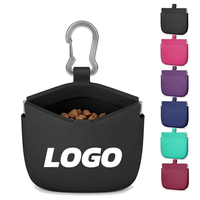 Sac à friandises portable en silicone personnalisé avec logo pour animaux de compagnie, idéal pour les voyages et l'entraînement, souple, pour chats et chiens, avec fermeture automatique