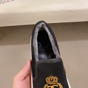 รองเท้าเดินดีไซน์หรูระดับไฮเอนด์ รองเท้าผ้าใบแบบสวมสบายสำหรับผู้ชายและผู้หญิง รองเท้ากีฬากลางแจ้งสุดหรู ระบายอากาศได้ดี เหมาะสำหรับวิ่ง - Product Image 6