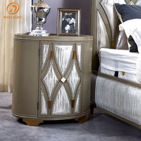 Royal haut de gamme chambre rétro meubles Vintage hôtel Villa Table de chevet en acier inoxydable Antique personnalisable bois table de chevet