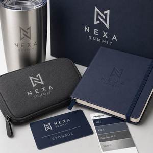 Set de Regalo Corporativo VIP con Logotipo Personalizado, Vaso Grabado, Bolsa Tecnológica, Cuaderno y Caja de Presentación - Product Image 4