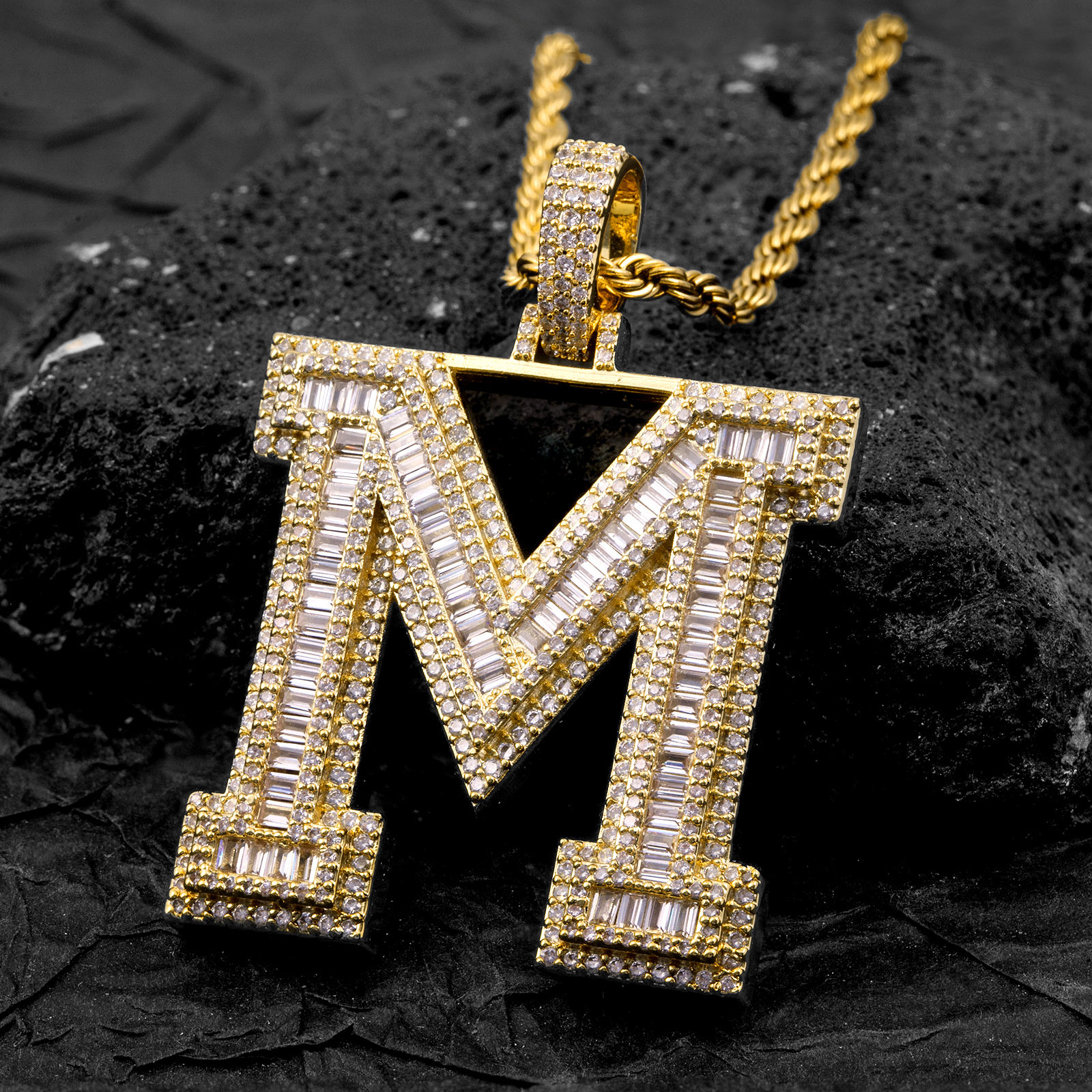 Design Letter M Pendant Stylish Personalized Jewelry