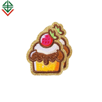 Nouveau design de serviettes personnalisées à repasser sur chenille brodées pour cupcake, patchs de style fruits colorés pour sacs