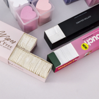 Lingettes jetables roses non tissées sans peluches 5x5cm pour dissolvant de vernis à ongles