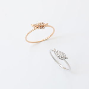 แหวน LEAF สีขาว ทอง 14K เพชร เครื่องประดับขายส่ง ผู้ผลิตเครื่องประดับสั่งทำ แหวนซ้อนสำหรับผู้หญิง สไตล์มินิมอล เพชร - Product Image 1