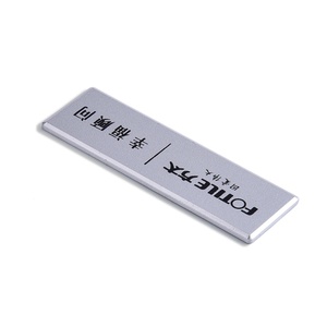 Placa de Identificación de Metal Plateada en Aluminio Personalizada, Regalo Empresarial con Diseño de Logotipo Personalizado - Product Image 6