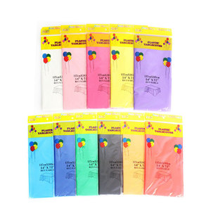 Rectangle Disposable Plastic Table Covers Clean Party Table Cloth Covers