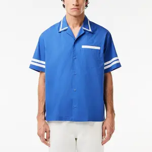 थोक कस्टम कैज़ुअल शर्ट नीली कंट्रास्ट धारीदार पोपलिन ड्रॉप शोल्डर छोटी आस्तीन सूती टवील शर्ट