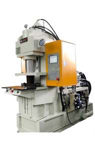 Máquina de Moldeo por Inyección de una Pieza, Personalizable para Cables de Conexión/Cargadores - Product Image 3