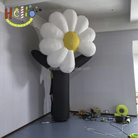 Sculpture géante gonflable en forme de marguerite ou de tournesol pour la décoration printanière des centres commerciaux