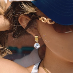 Boucles d'oreilles pendantes <span class=keywords><strong>J</strong></span>& Round Square Teasrop CZ Huggie en acier inoxydable plaqué or 18 carats avec grande pierre, bijou cadeau pour femme - Product Image 2